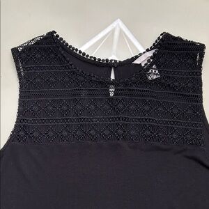 H&M Black Lace Yoke Sleeveless Women's Tank